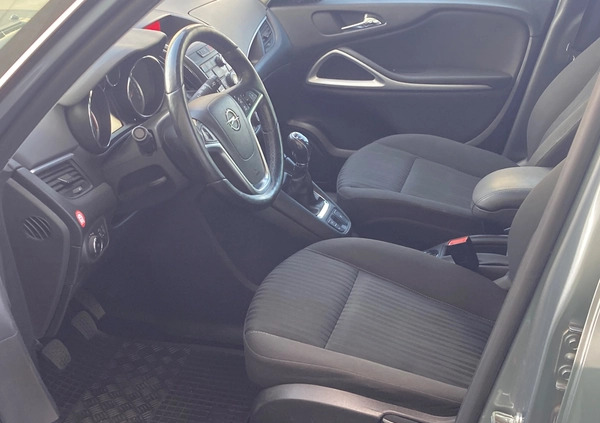 Opel Zafira cena 24900 przebieg: 200000, rok produkcji 2012 z Dąbrowa Tarnowska małe 154